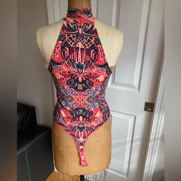 Free People Tucker sleeveless, mock neck, print Bodysuit Top - Picture 4 of 16